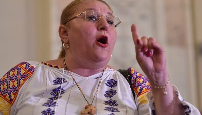 bec diana șoșoacă