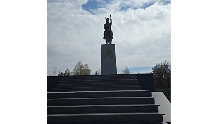 renovare statuia lui mihai viteazul