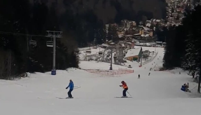 vacanța la schi programare