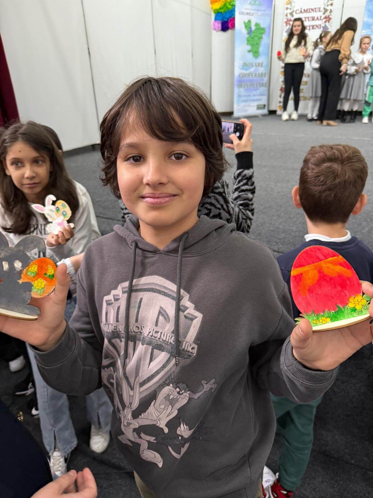 elevi florești atelier pictură