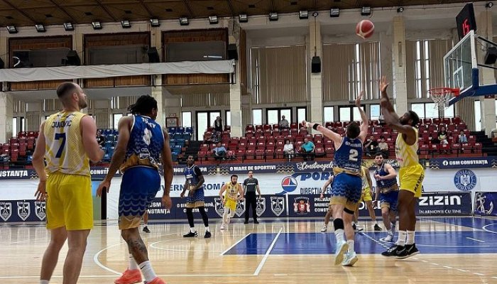 Baschet CSM Petrolul