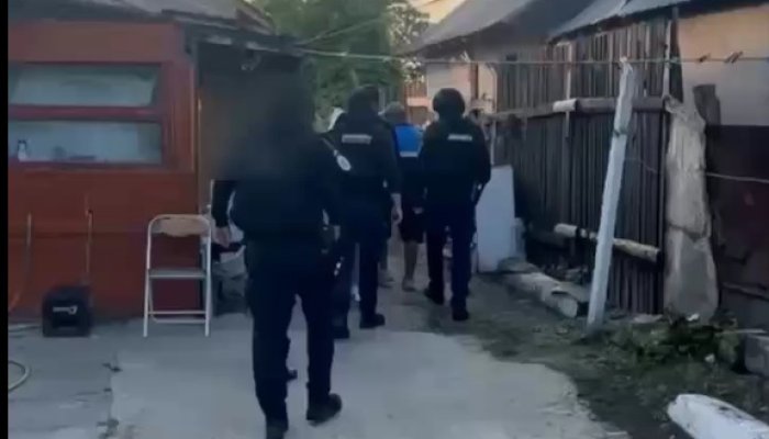 Percheziții 