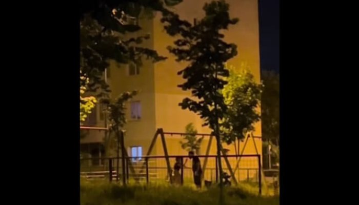 tânăr filmat când și-a bătut soția