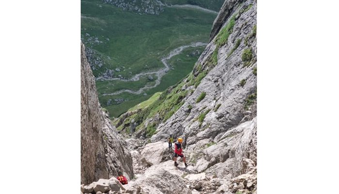 salvamont bucegi pietre brasov