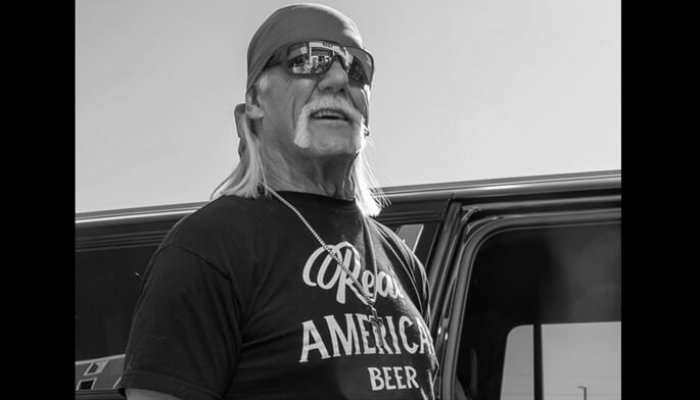 Hulk Hogan s-a stins din viață