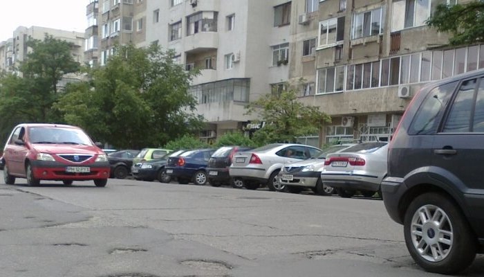 parcări rezidențiale