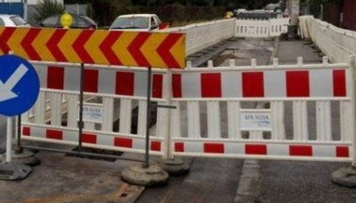 apa canalizare mitică apostol