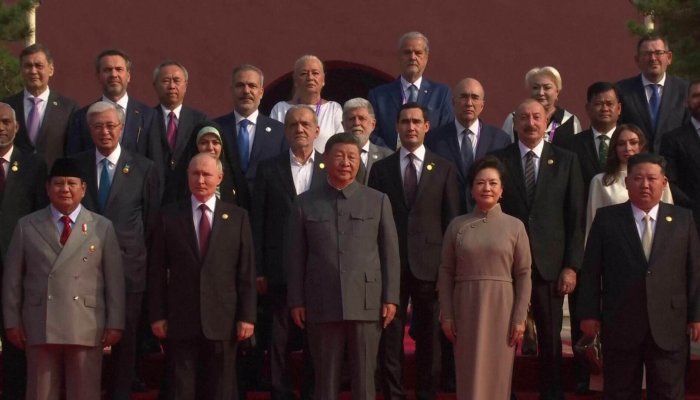 Adrian Năstase   Viorica Dăncilă  China