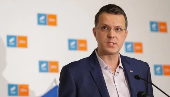 Ministrul apărării