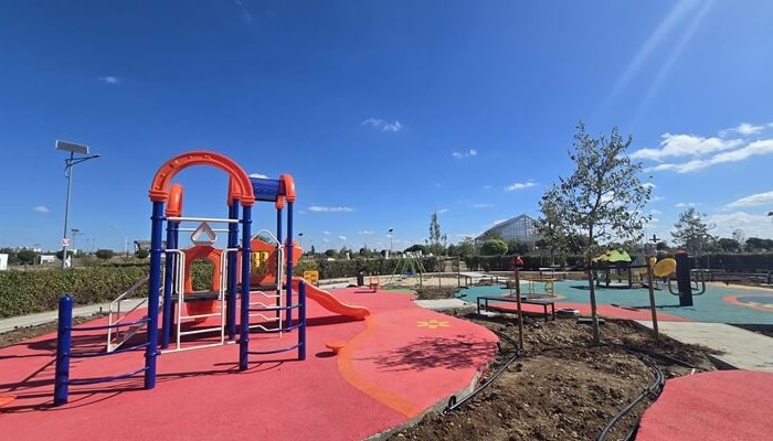 loc de joacă incluziv parcul municipal vest