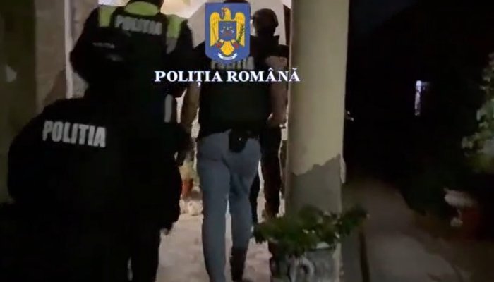 furturi ploiești păulești percheziții