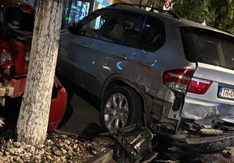 accident republicii ploiești mașina
