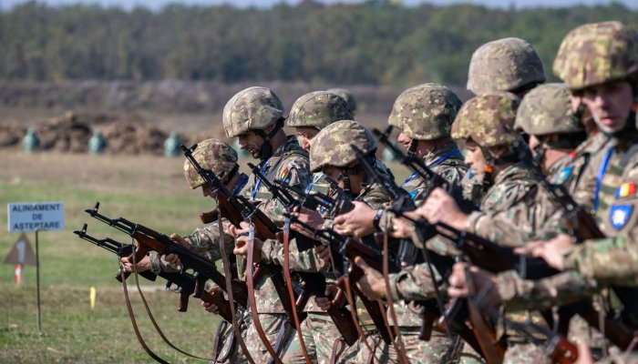 serviciul militar voluntar 