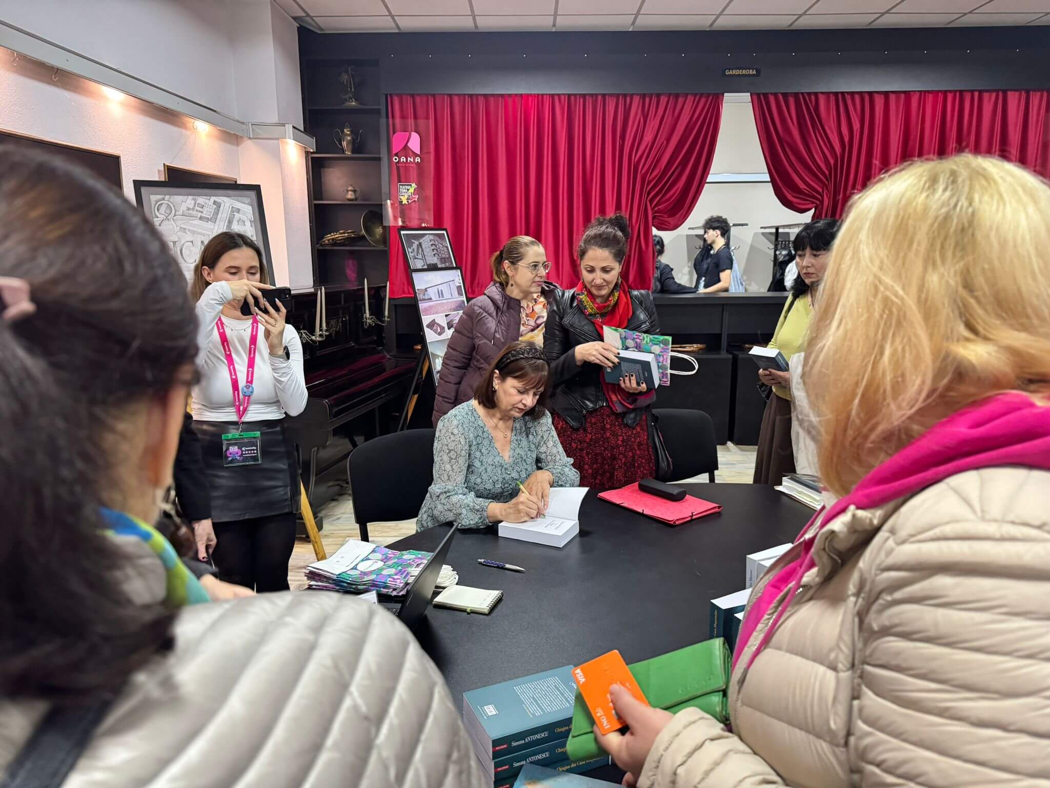 Festivalul Internațional de Teatru 