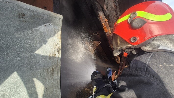 incendiu gospodărie tinosu