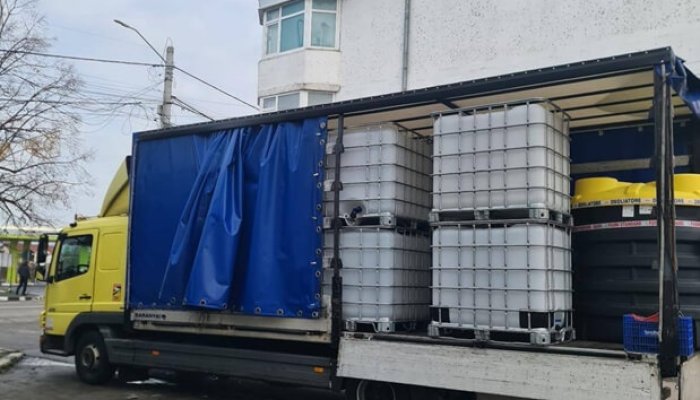 cuburi apă criza florești