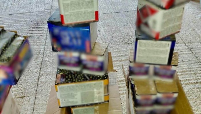  articole pirotehnice confiscate