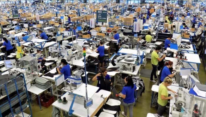 Adient închide fabrica de la Ploiești. Peste 1.000 de oameni vor rămâne fără loc de muncă, în lunile următoare