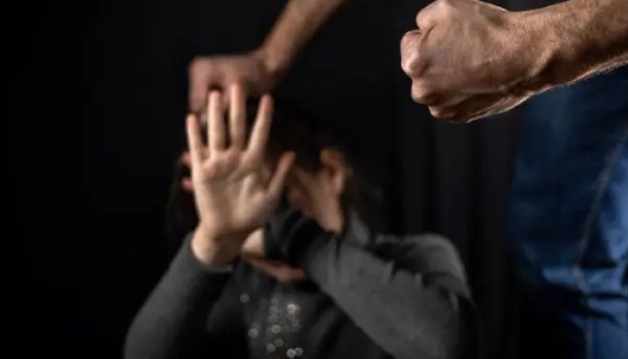 violență în familie