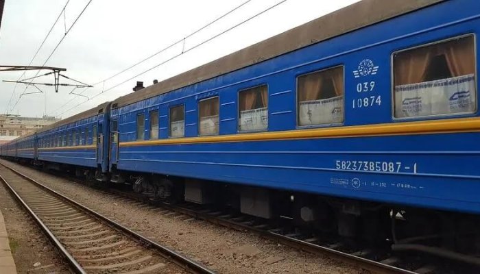 Incident feroviar. Vagonul unui tren internațional a deraiat în Gara de Nord