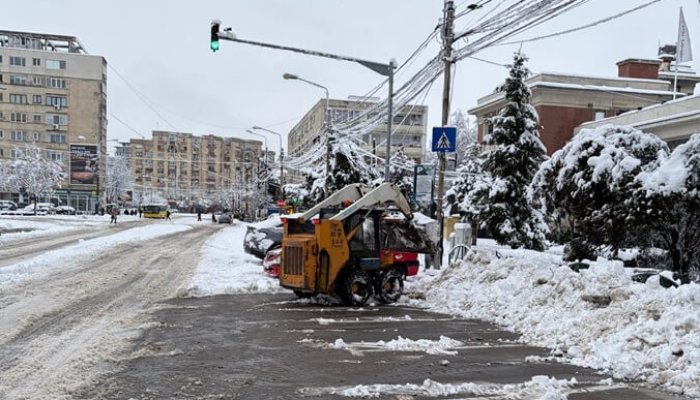 intervenții ninsori ploiești