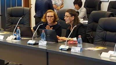 Magdalena Trofin, viceprimarul Ploieştiului, ar putea fi schimbată din funcţie