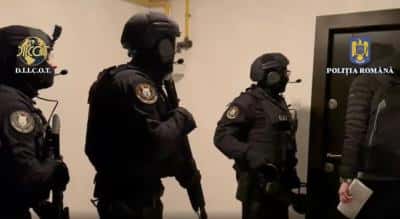VIDEO 🎦 Percheziții în București și 19 județe, în această dimineață. Sunt vizați interlopi care controlau activitatea în săli de jocuri și câștigurile clienților