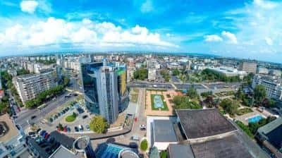 Traseele de transport public vor fi deviate, astăzi, pe durata manifestărilor de 1 Decembrie