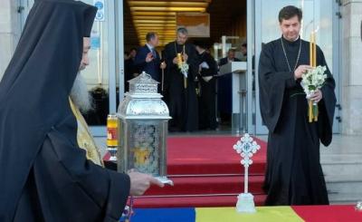 Lumina Sfântă de la Ierusalim va ajunge în România în această seară