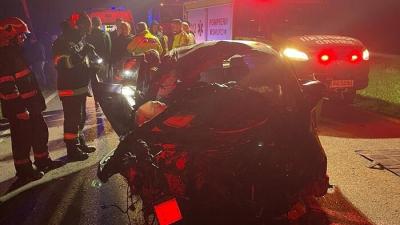 FOTO și VIDEO 🎦 Accident mortal, azi-noapte, în Prahova. Victima avea doar 23 de ani